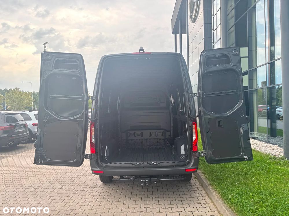 Mercedes-Benz Sprinter 319 CDI Furgon PRO standard - 11