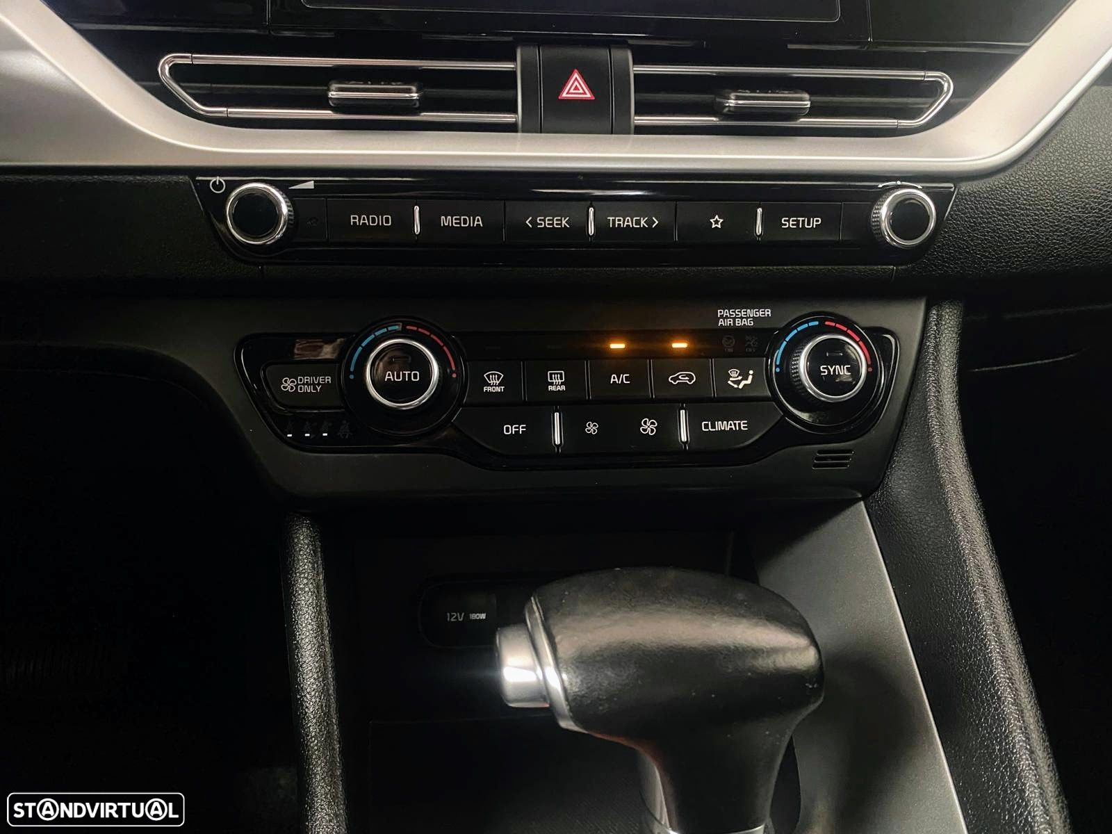 Kia Niro 1.6 GDi PHEV Tech - 33
