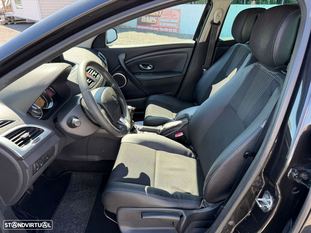 Renault Mégane 1.5 dCi Dynamique - 6