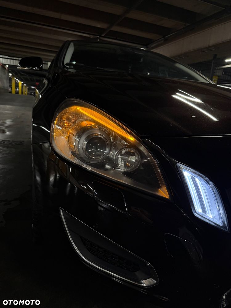 Volvo S60 T6 AWD Summum - 9