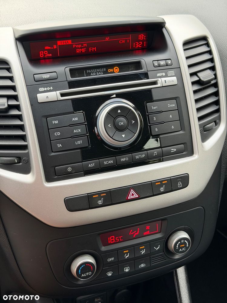 Kia Venga 1.4 Business Line - 19