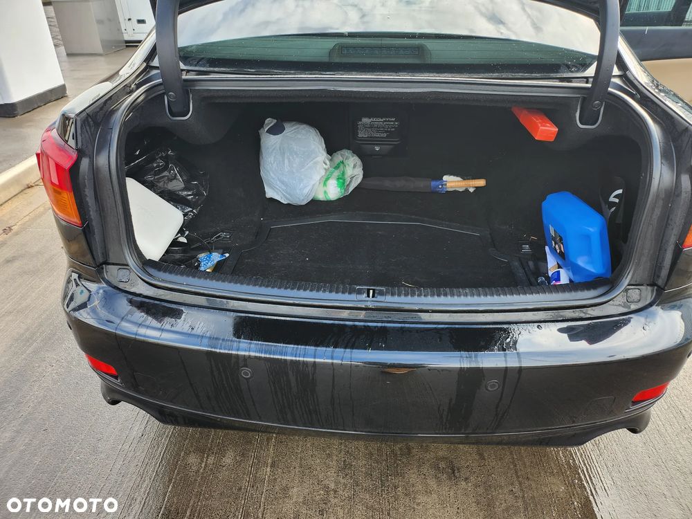 Lexus IS 250 Prestige - 34