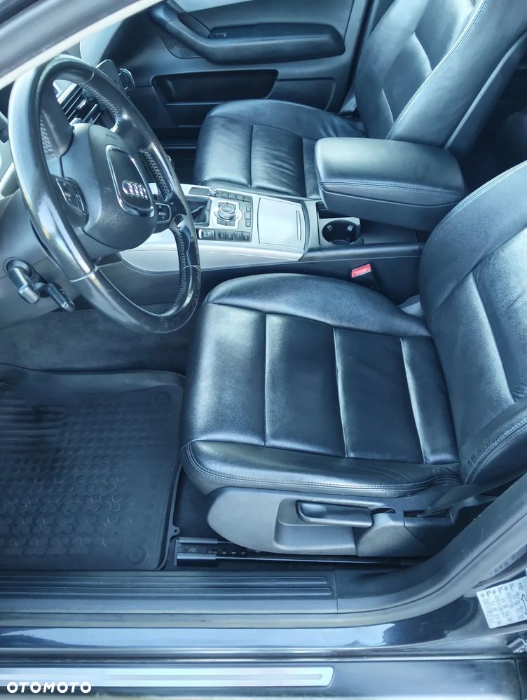 Audi A6 Avant - 9