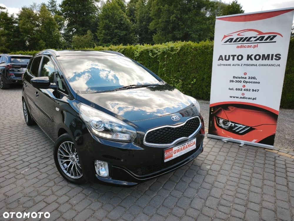 Kia Carens - 4
