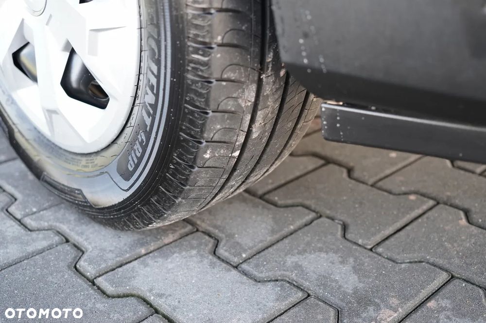 Renault TRAFIC III / BUS / 9 MIEJSC / 90 TYS KM / PIERWSZY WŁAŚCICIEL / POLSKI SALON / 2022 ROK / - 15