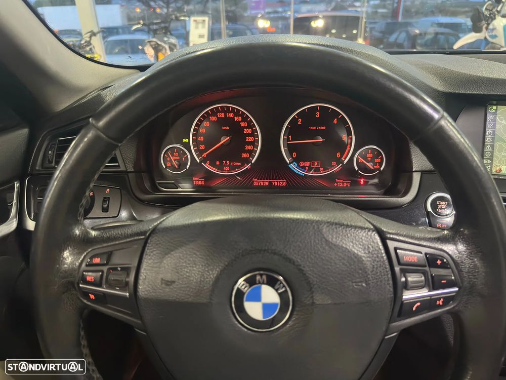BMW 520 d Sport-Aut. - 18