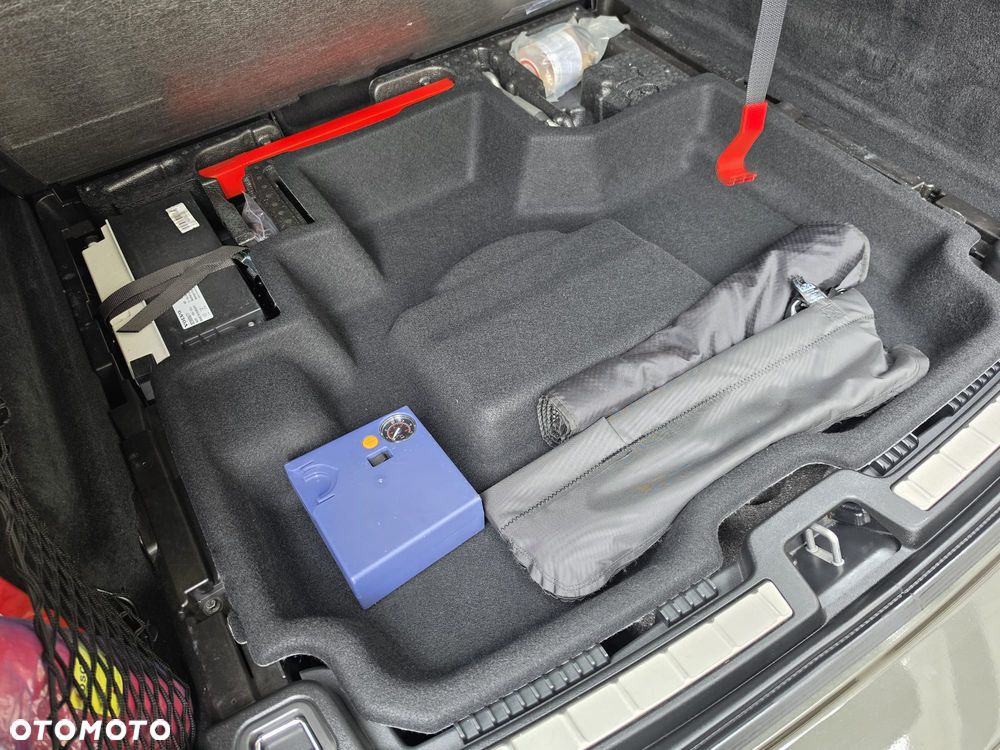 Volvo XC 60 - 24