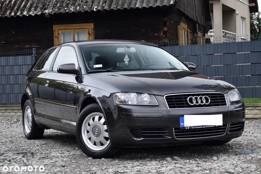 Audi A3 1.9 TDI Attraction - 1