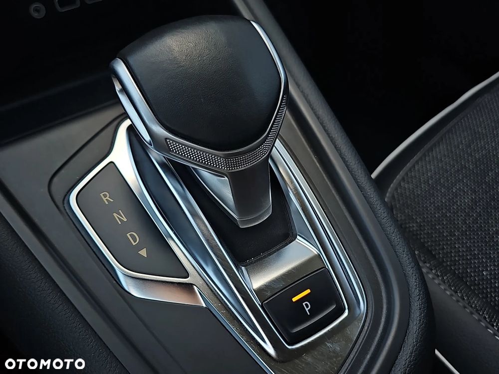 Renault Captur 1.3 TCe mHEV Techno EDC - 23