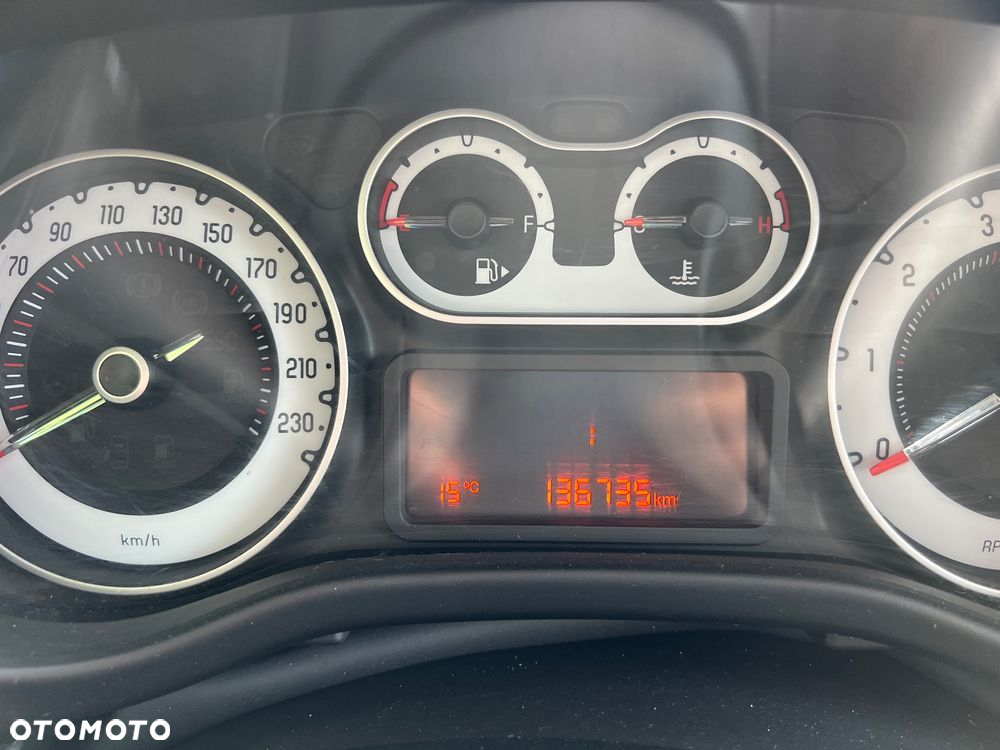 Fiat 500L 1.6 MultiJet Urban - 14