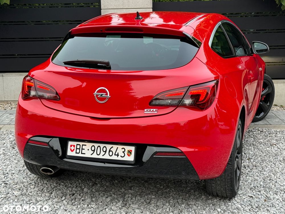 Opel Astra 1.6 Turbo Sport - 12