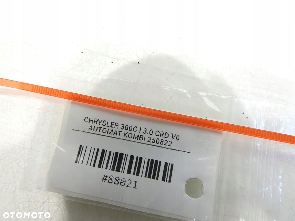 WAHACZ PRAWY PRZÓD CHRYSLER 300C - 4