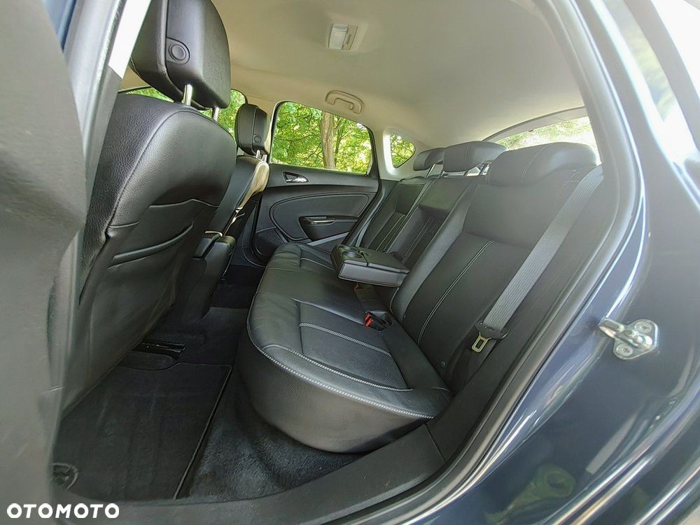 Opel Astra - 35