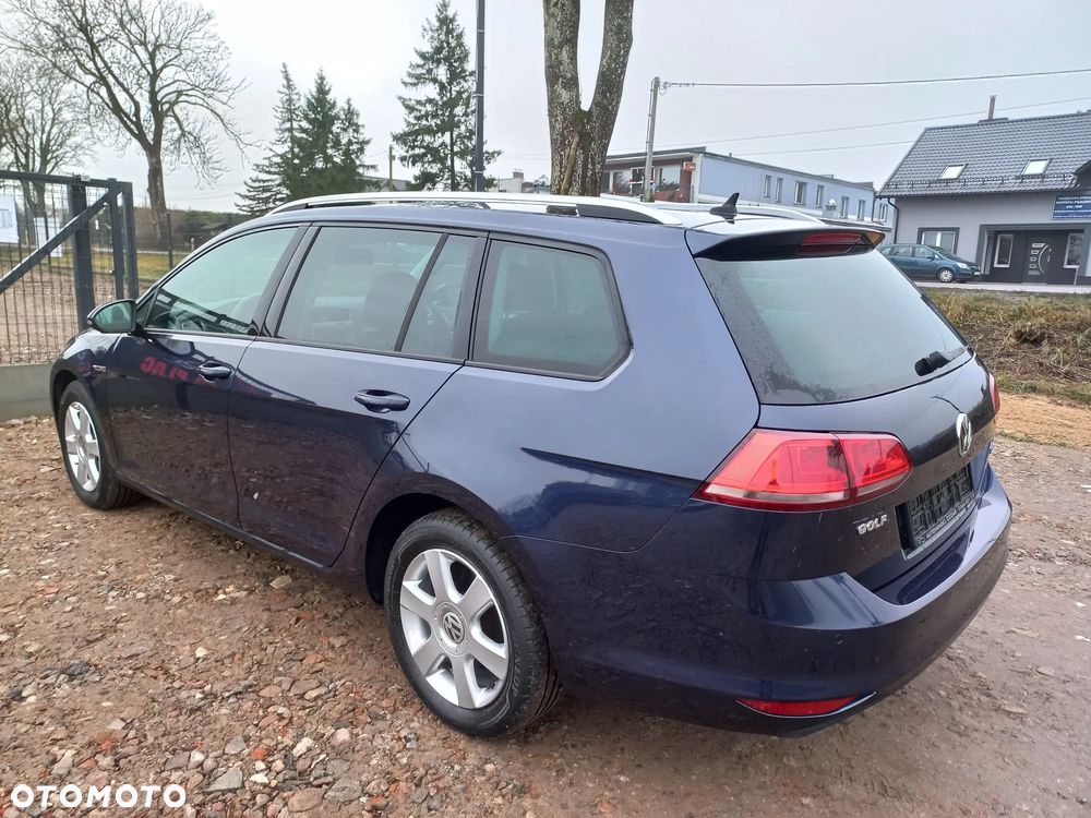 Volkswagen Golf 1.6 TDI BlueMotion Technology Lounge - 7