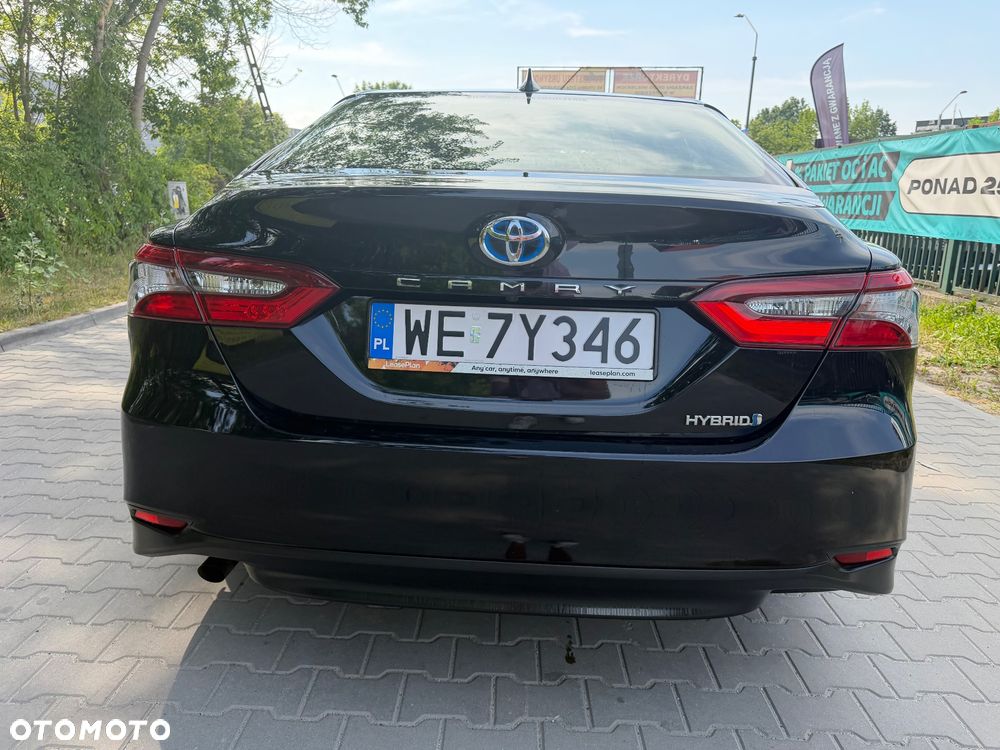 Toyota Camry 2.5 Hybrid Comfort CVT - 8
