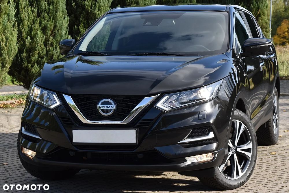 Nissan Qashqai - 2