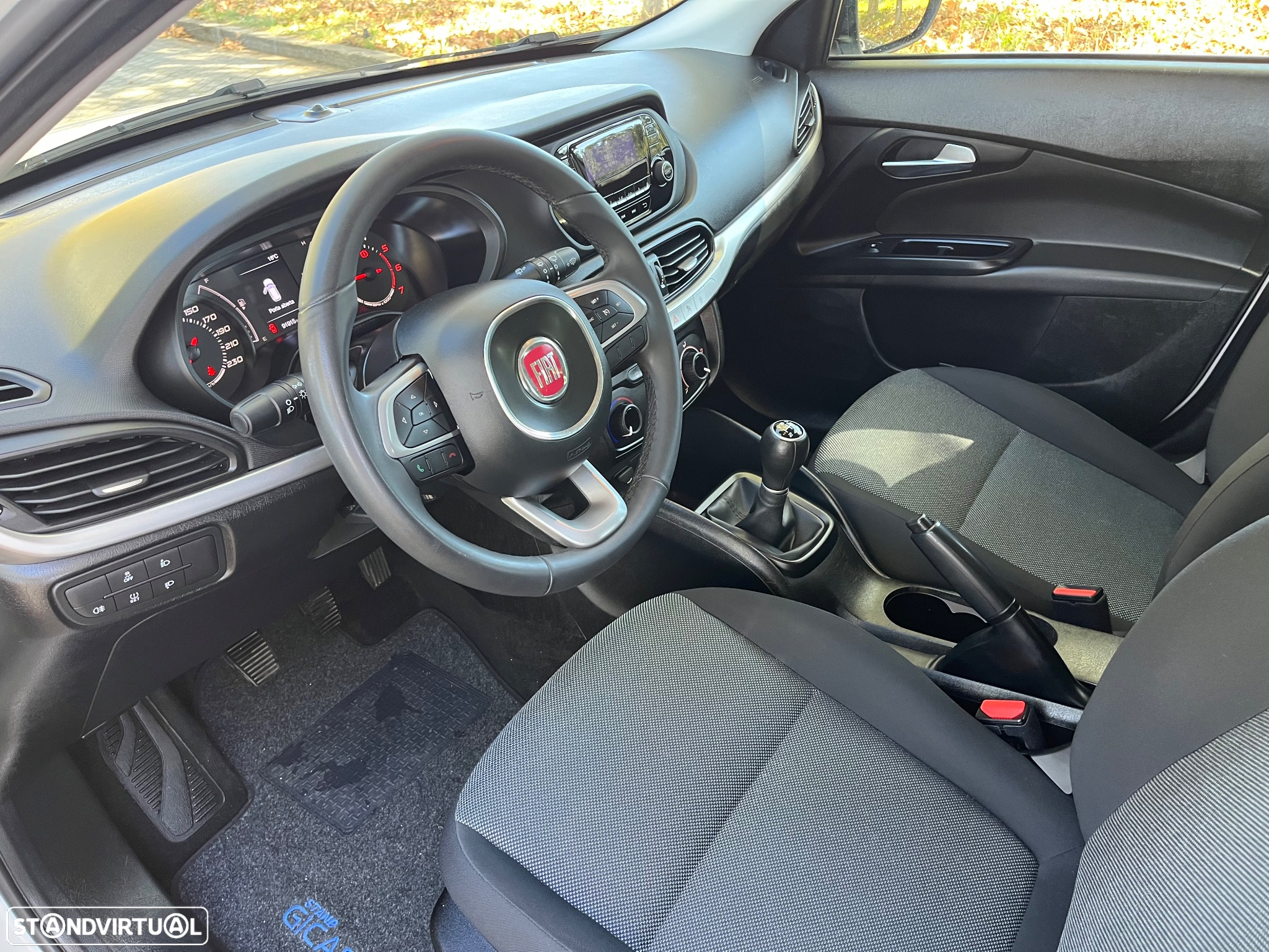 Fiat Tipo 1.3 M-Jet Easy - 9