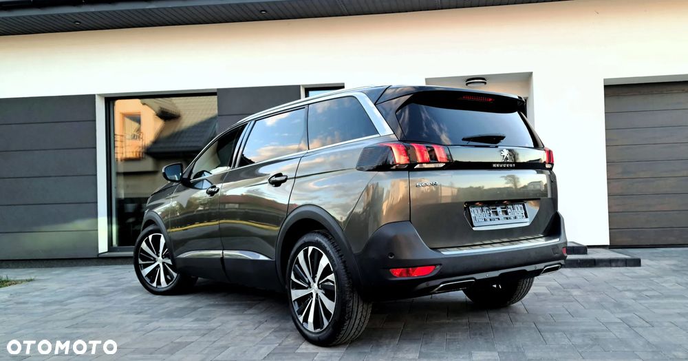 Peugeot 5008 - 4