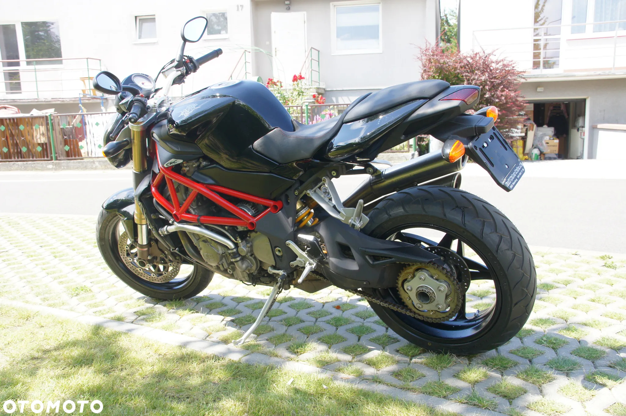 MV AGUSTA Brutale - 5