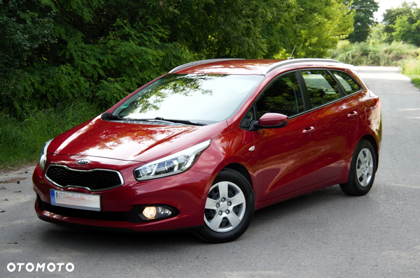 Kia Ceed 1.6 CRDi 128 Dream-Team Edition