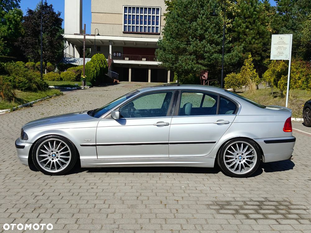 BMW Seria 3 - 16