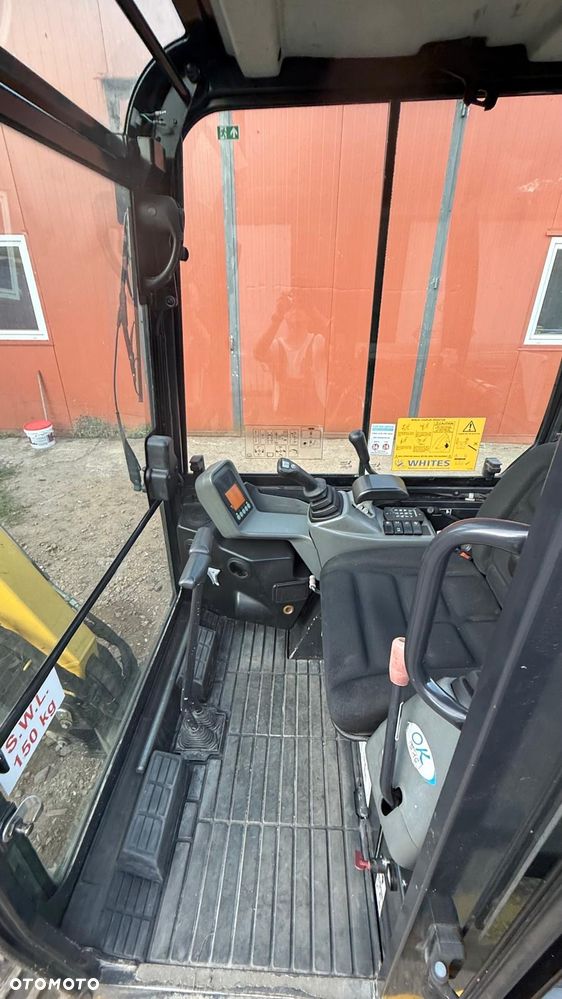 Yanmar SV16 - 8
