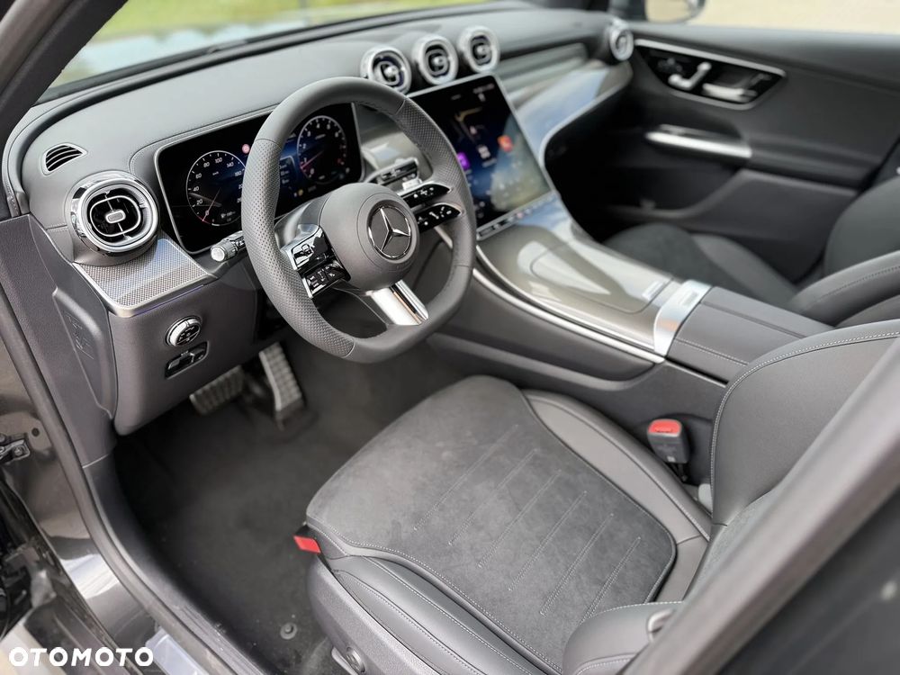 Mercedes-Benz GLC - 17