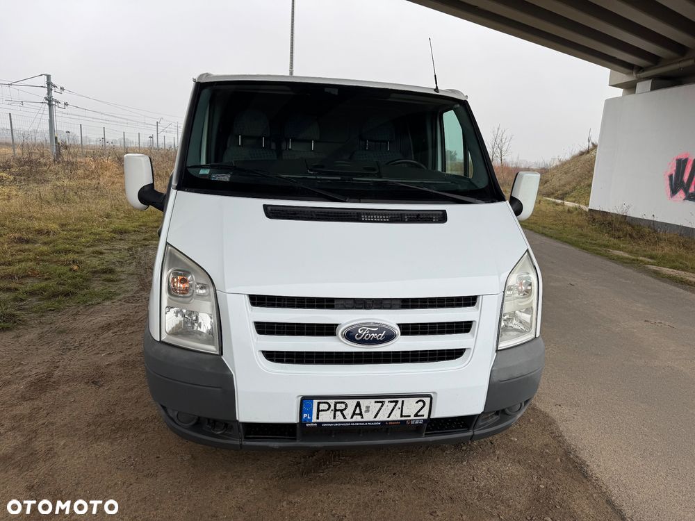 Ford Transit - 3