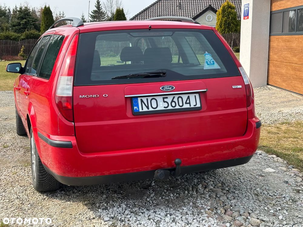 Ford Mondeo 2.0 TDCI DPF Ambiente - 3