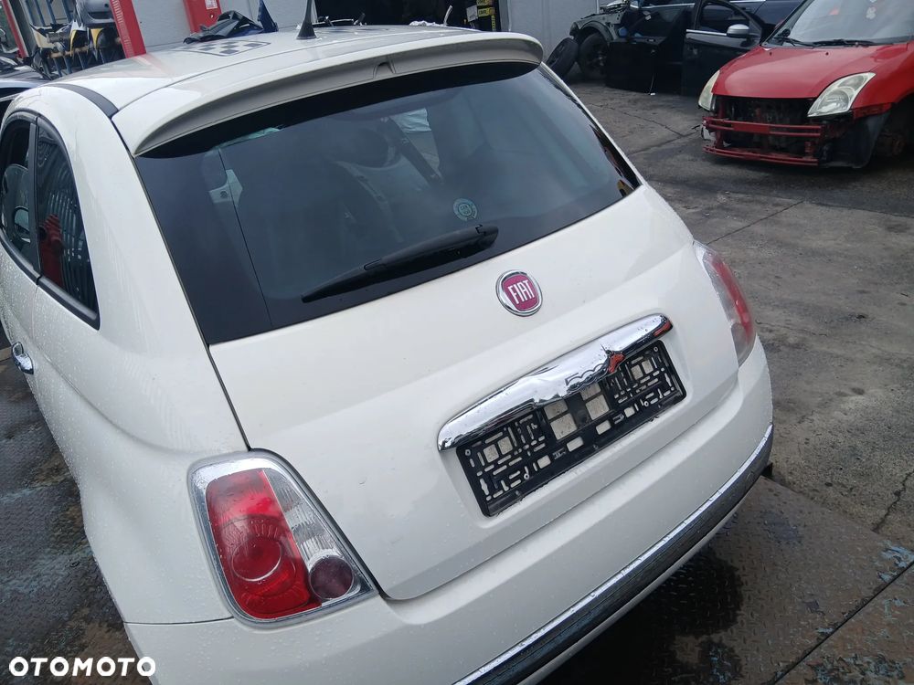 Klapa Bagażnika Fiat 500 - 1