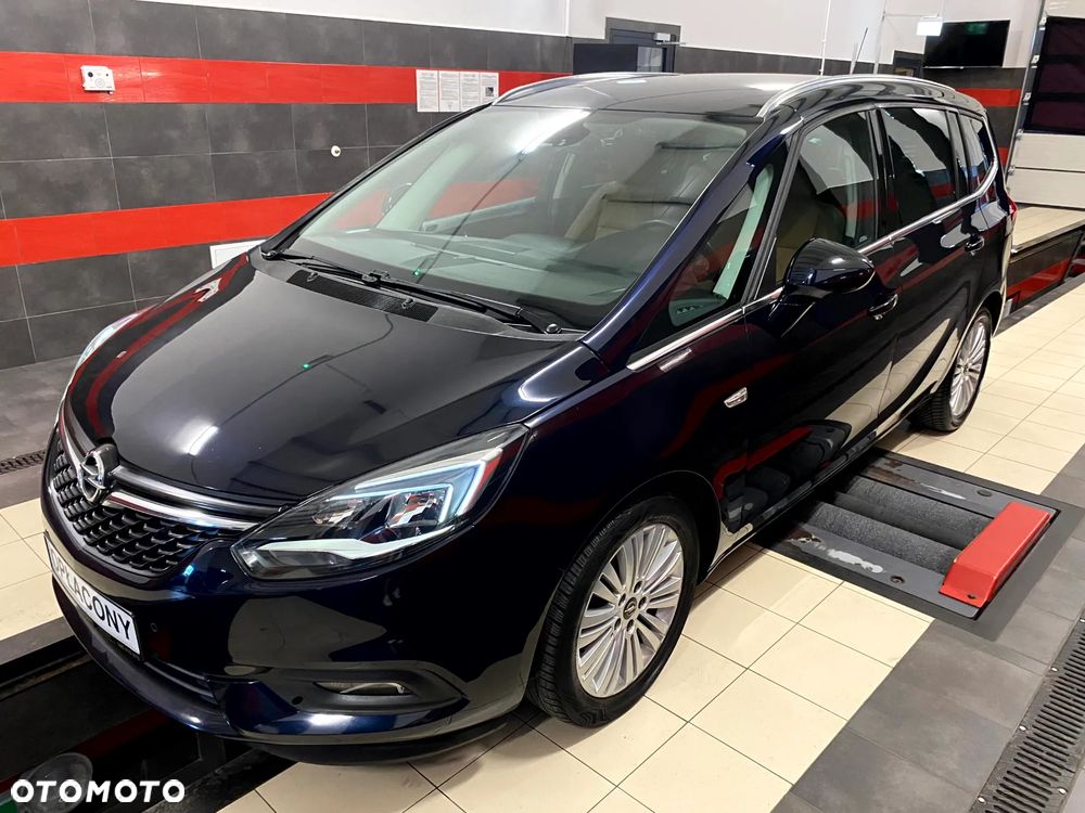 Opel Zafira 1.4 T Cosmo - 8
