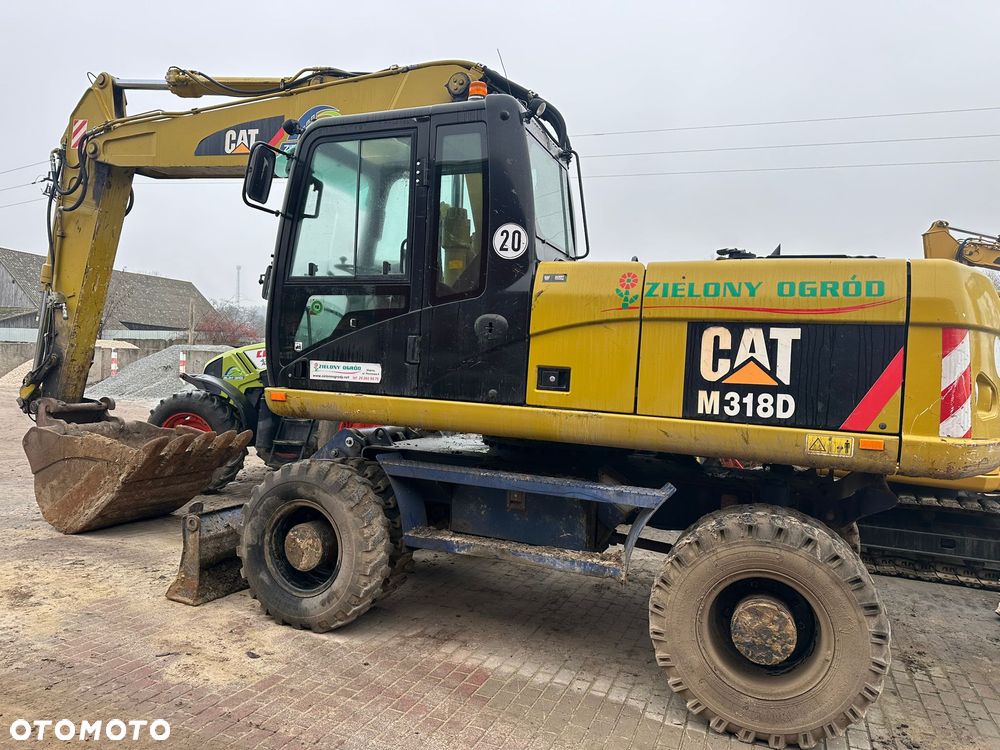 Caterpillar M313D - 9