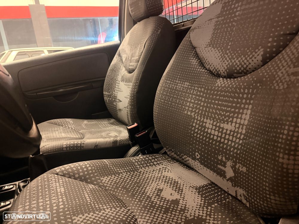 Citroën C2 1.4 HDI - 6