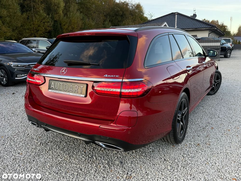 Mercedes-Benz Klasa E - 15