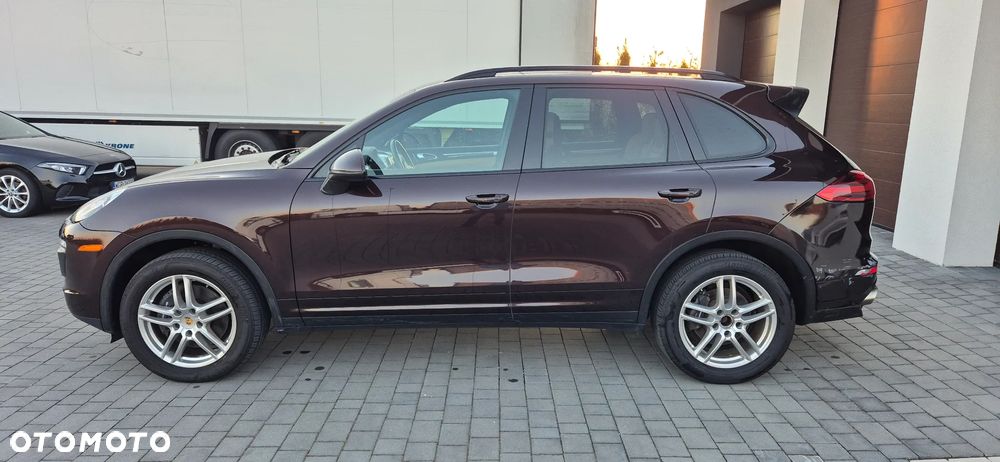 Porsche Cayenne Platinum Edition - 3