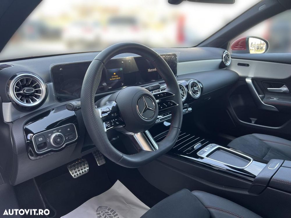 Mercedes-Benz A 220 4Matic MHEV 8G-DCT - 10