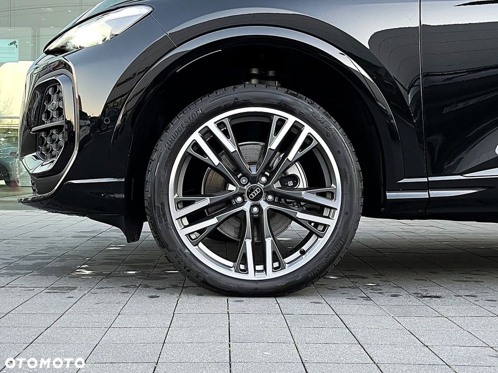 Audi Q5 Sportback - 11