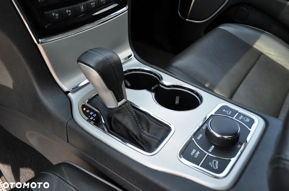 Jeep Grand Cherokee 5.7 V8 HEMI 4WD Automatik Summit - 24