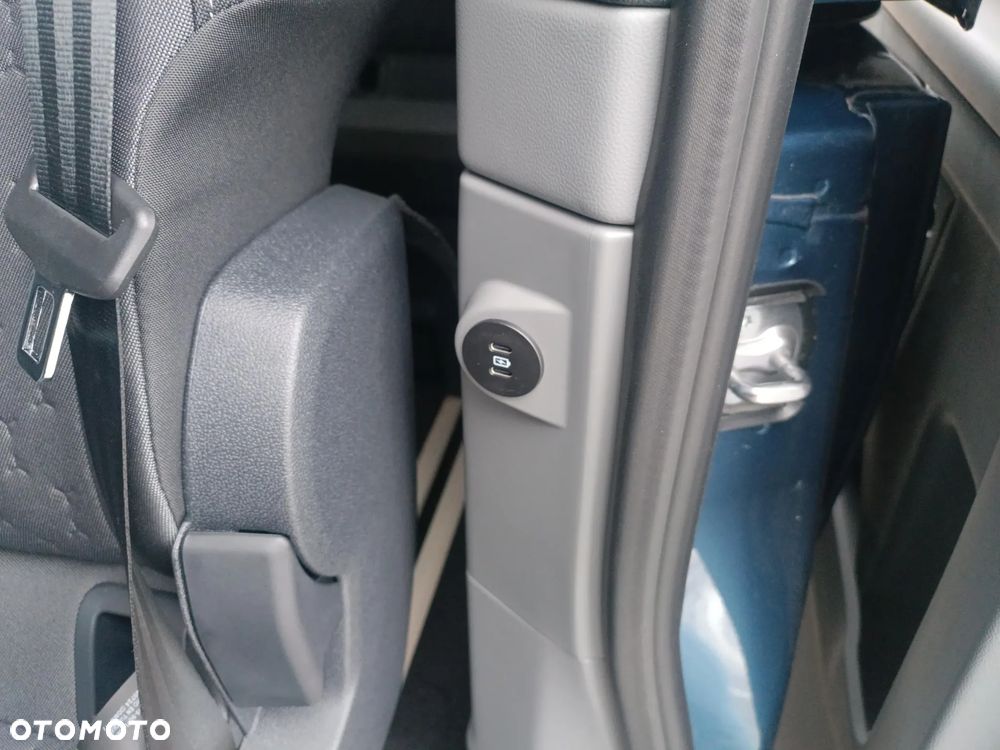 Ford Tourneo Custom 2.0 EcoBlue L2 Titanium - 29