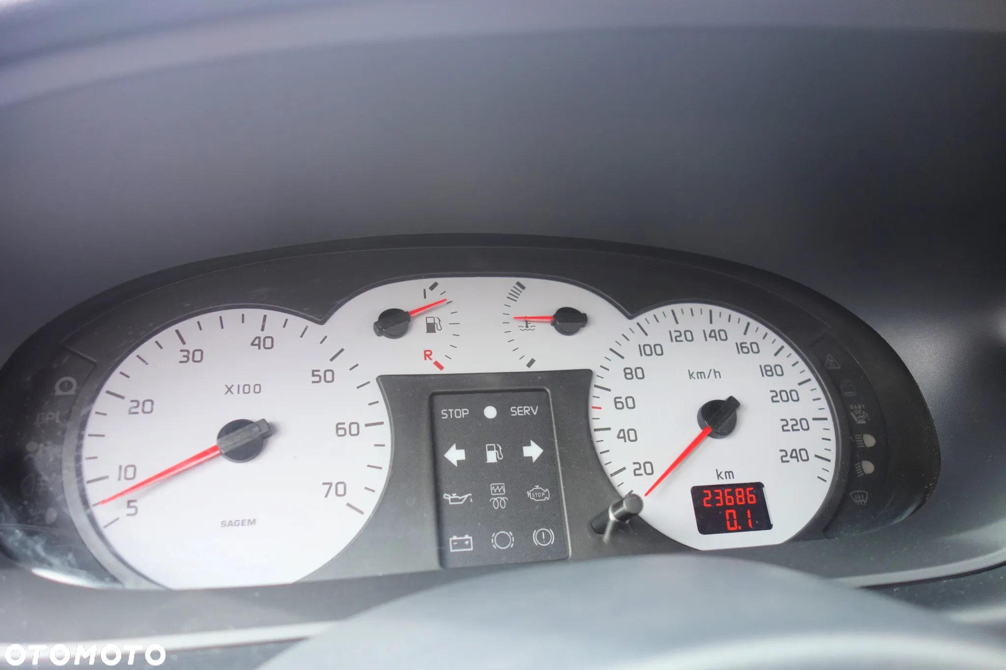 Renault Megane Cabrio 1.6 - 30