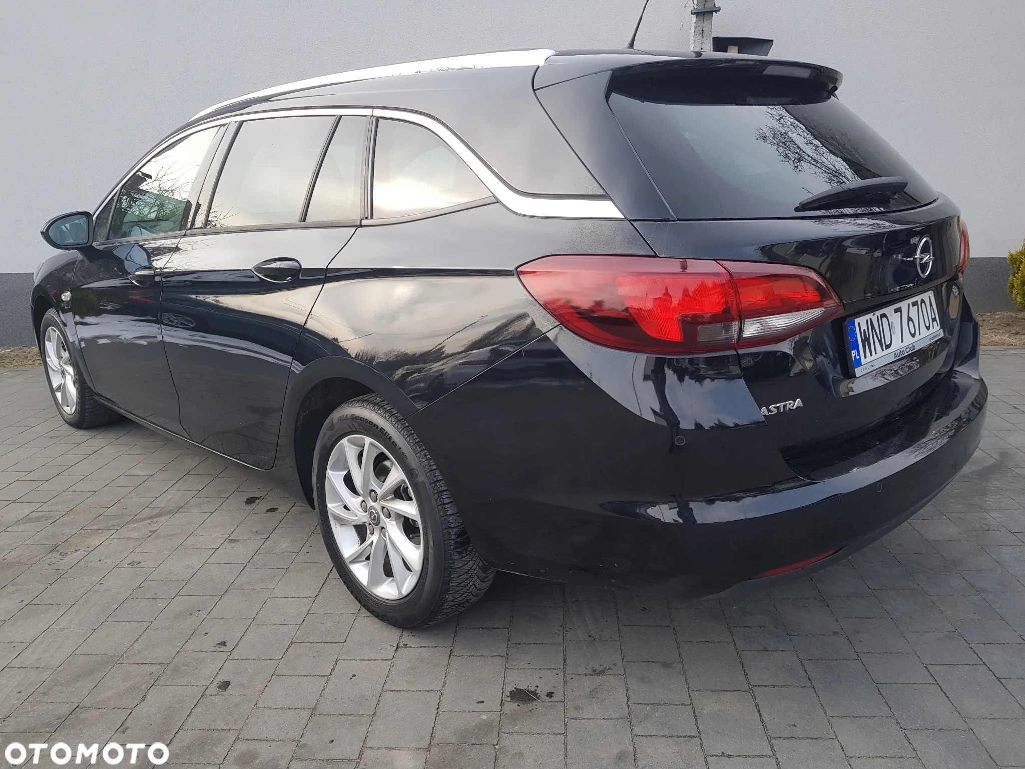 Opel Astra V 1.2 T Elegance S&S - 5