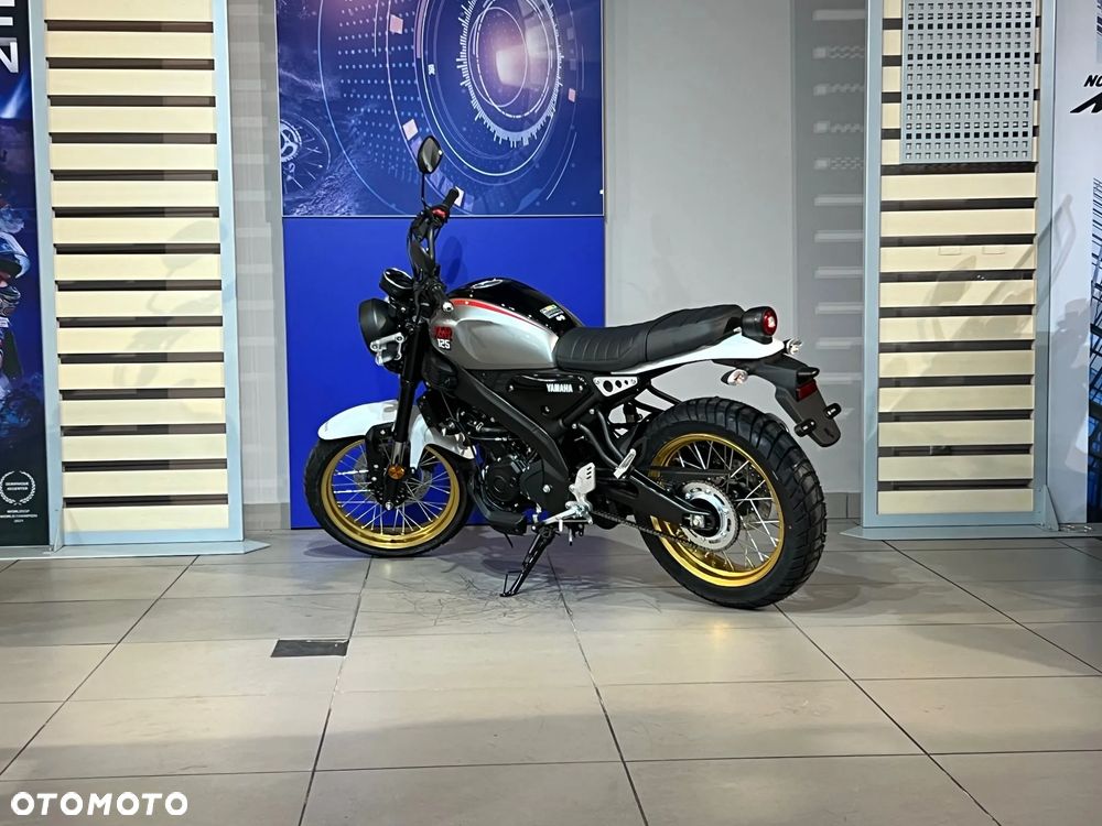 Yamaha XSR - 3