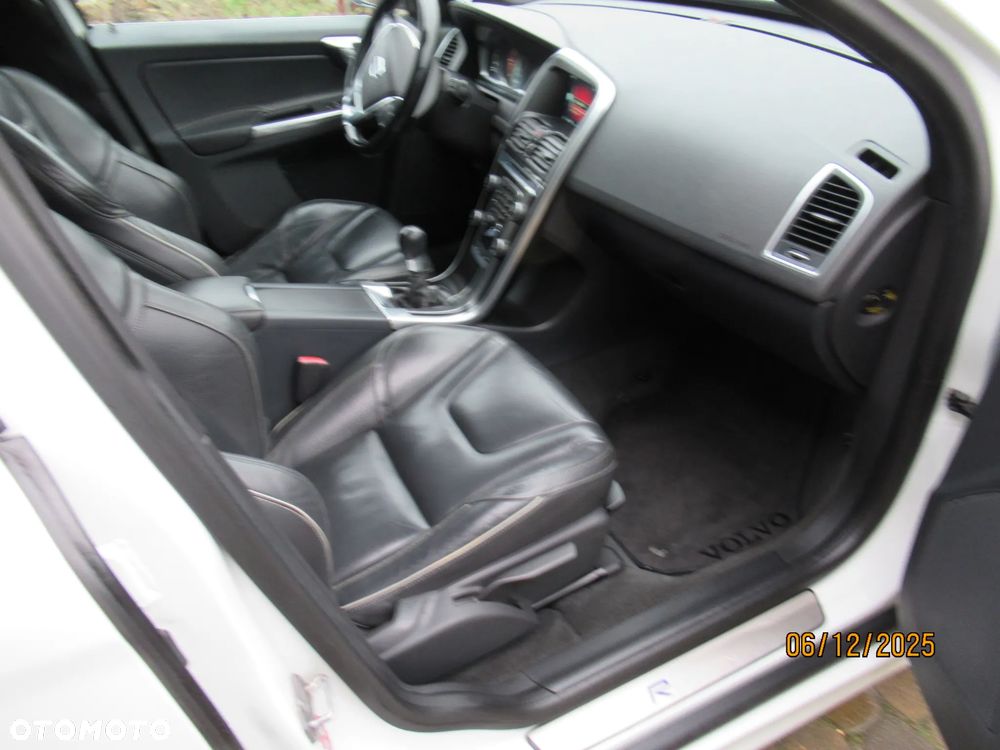 Volvo XC 60 - 6