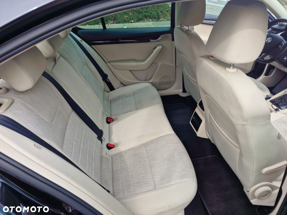 Skoda Octavia 1.4 TSI Style DSG - 19