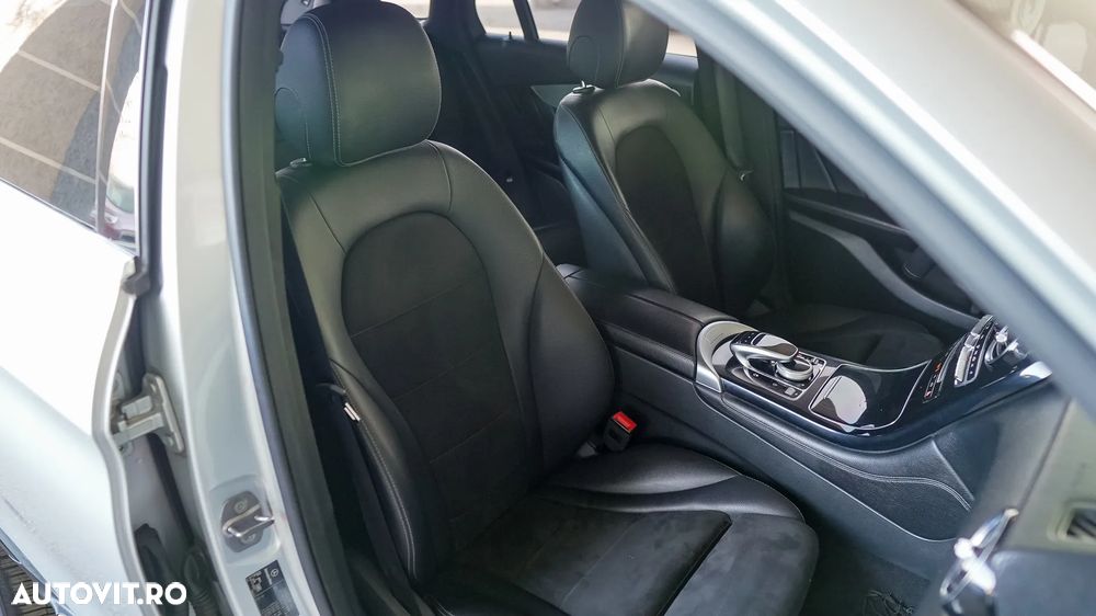 Mercedes-Benz GLC 250 d 4Matic 9G-TRONIC - 24