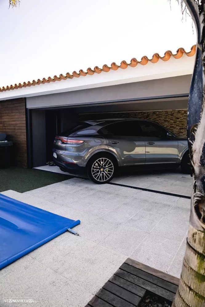 Porsche Cayenne Coupé E-Hybrid Platinum Edition - 22