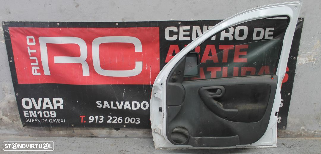 Porta da Frente do Lado Direito Opel Combo - 2