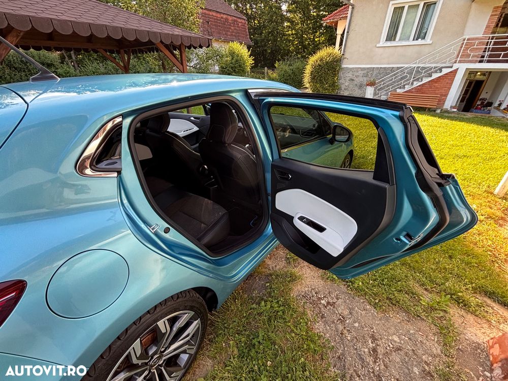 Renault Clio - 12
