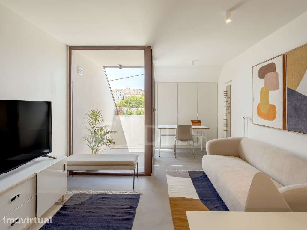 Apartamento T1 em Lisboa com varanda, garagem e arrecadação - Grande imagem: 3/20