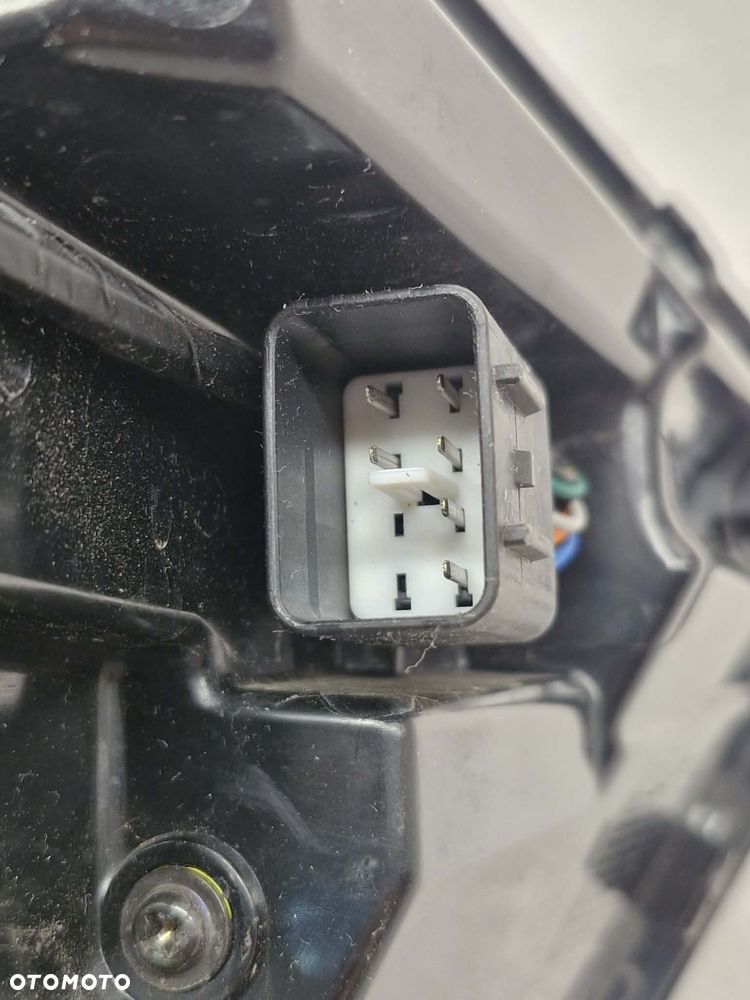 HYUNDAI KONA II LAMPA PRAWA TYŁ 92406-BE1 - 10